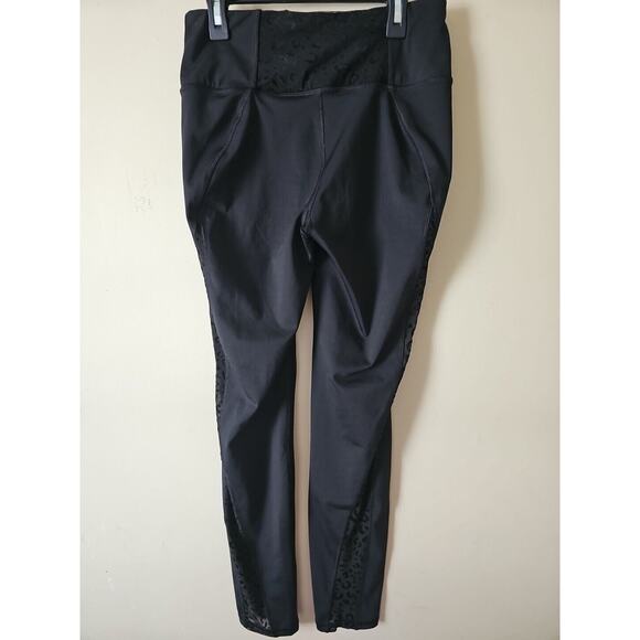 Avia Activewear Mesh‎ Leopard print Size Medium - Picture 1 of 9